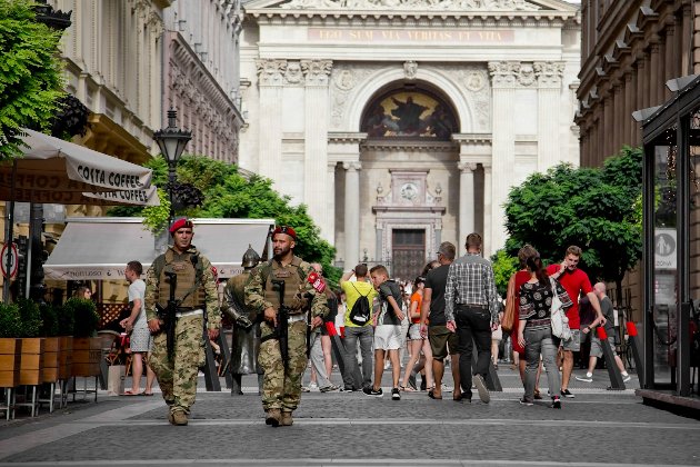 МЗС рекомендувала українцям утриматись від поїздок до Угорщини через «небезпеку свавільних дій влади»