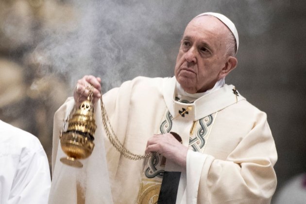 Папа Римський на Великдень закликав ділитись вакцинами і згадав про Україну