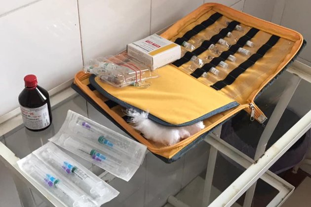 В Україні почали робити COVID-щеплення вакциною Pfizer (оновлено)