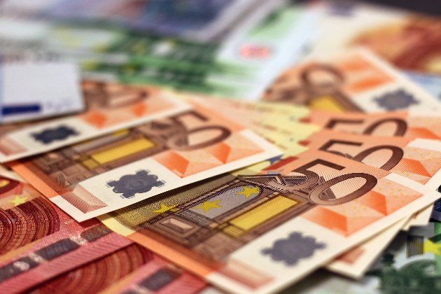 В Італії чоловік 15 років отримував зарплату, не ходячи на роботу	