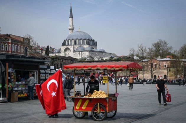 Локдаун у Туреччині не вплине на туристів з України, обіцяє турецький міністр 