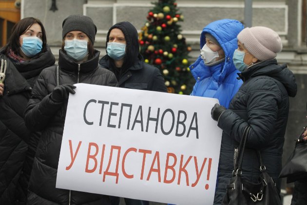 150 нардепів просять скликати засідання Ради, аби розглянути відставку Степанова