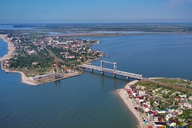 Окупанти повторно обстріляли міст через Дністровський лиман на Одещині
