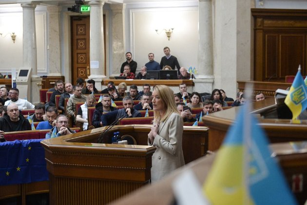 Президент Європарламенту приїхала до Києва і дала три обіцянки Україні