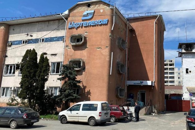У мережі показали, що залишили після себе окупанти у будівлі «Укртелекому» в Бородянці (фото)