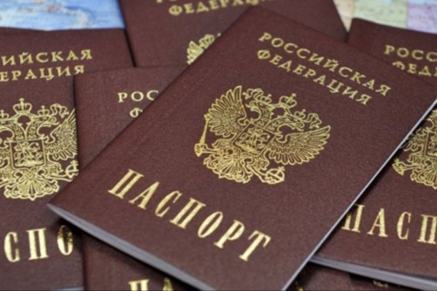 Росія готується масово роздавати свої паспорти на окупованих територіях