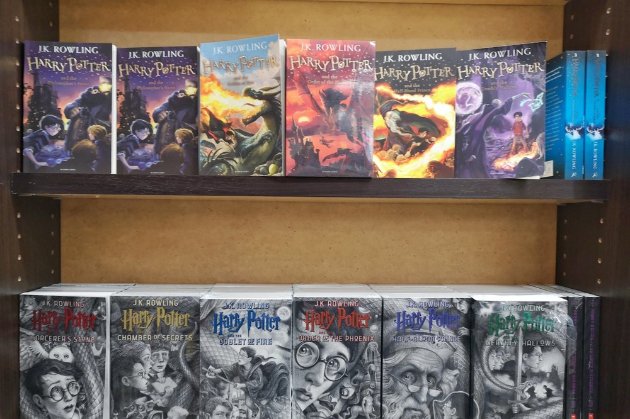 Книги про Гаррі Поттера більше не продаватимуть в росії