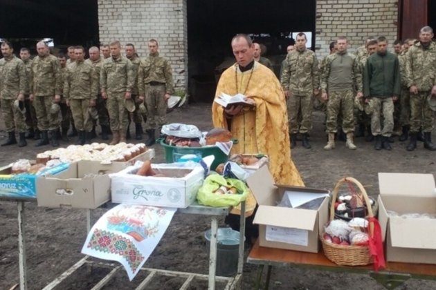 В УГКЦ розповіли, як вітатимуть українських воїнів з Великоднем