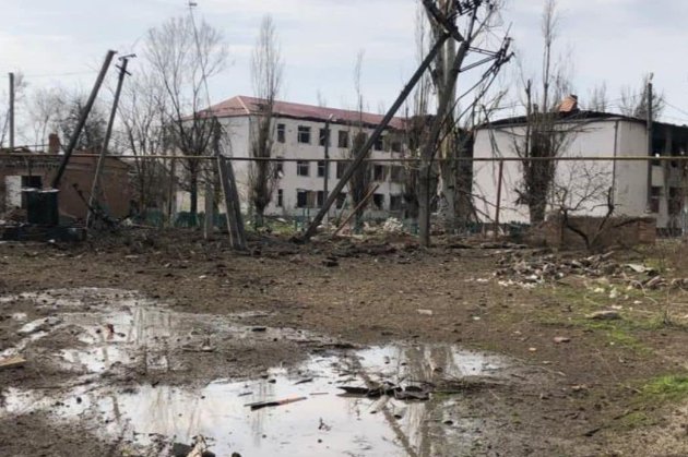 Окупанти обстріляли Запорізьку область: двоє людей постраждало, зруйновано підприємство