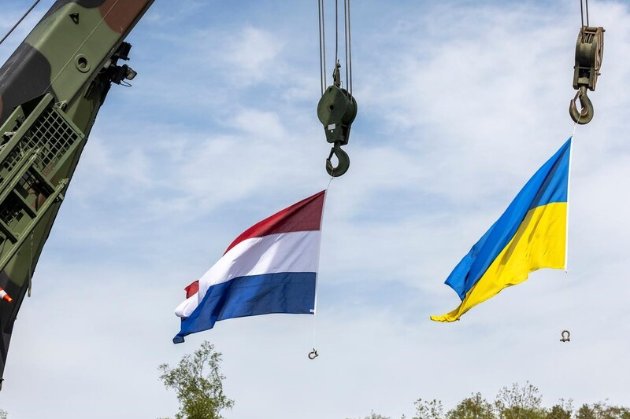 Нідерланди виділили €1 млрд на військову допомогу Україні