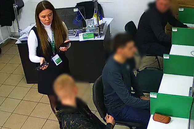 Львів’янин намагався скласти іспит на водійські права у «розумних» окулярах з камерою