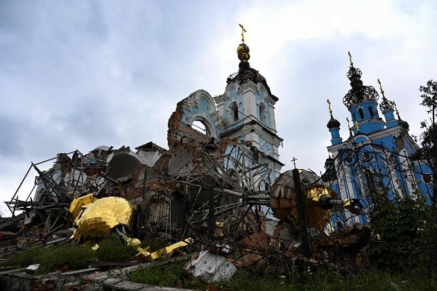 РФ знищила або пошкодила 640 релігійних об'єктів та вбила 67 священників в Україні
