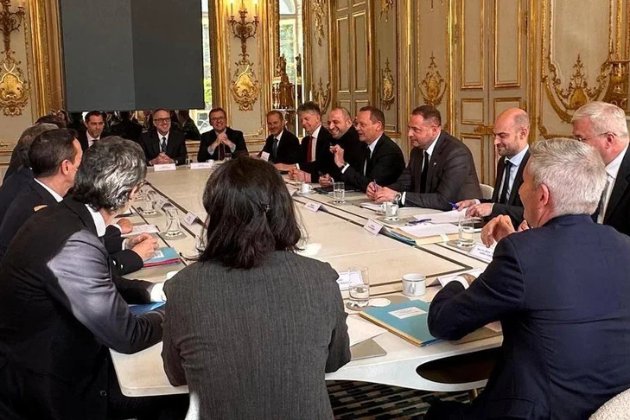 Україні в Парижі передали секретний документ із планом Трампа щодо війни — WSJ