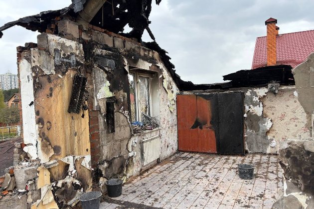«Залишився без усього». «Флеш» показав руїни свого будинку, який атакували «шахедами» (фото) 