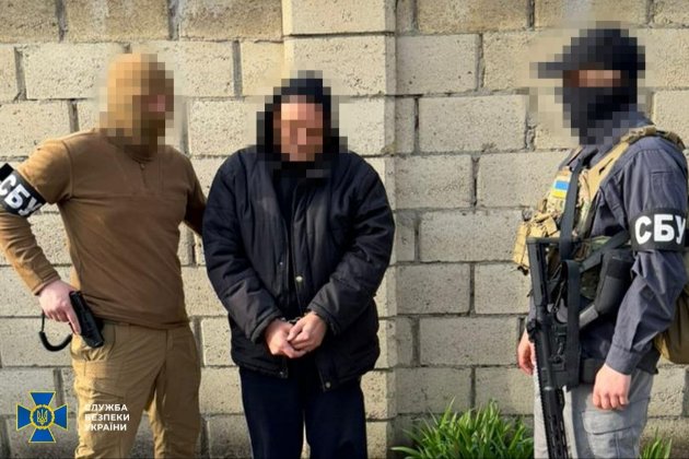 В Одесі таксист під час виконання замовлень відстежував локації військових та електропідстанцій