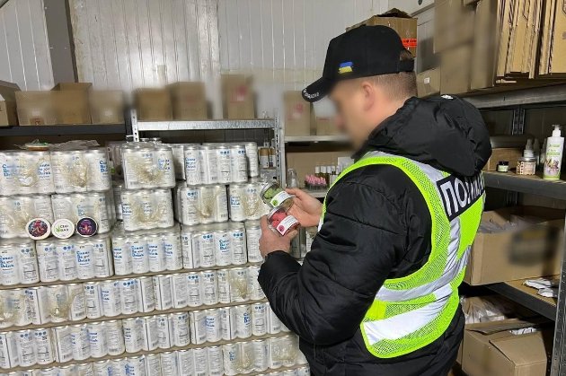 В Україні викрили злочинне угруповання «Хімпром», яке діяло на чолі з росіянином