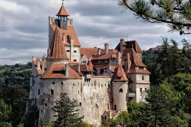 Замок Дракули пропонує туристам безкоштовно вакцинуватися