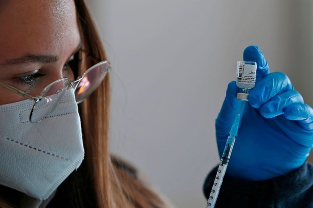 У Нью-Йорку вакцинуватимуть від коронавірусу в метро та на залізничних станціях 