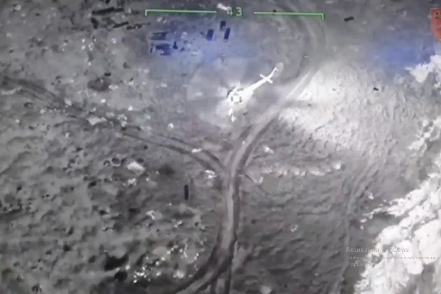ЗСУ показали, як знищили вертоліт російської армії біля острова Зміїний (відео)