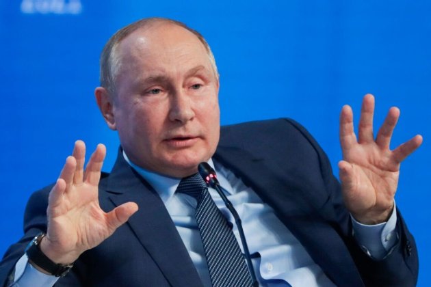 Путін особисто бере участь у плануванні наступу армії в Україні — Guardian