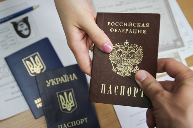 Окупанти не роздають російські паспорти на окупованій Херсонщині — голова ОВА