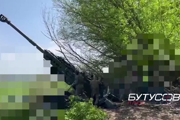З'явилось перше відео пострілів американської гаубиці М777 по росіянах в Україні