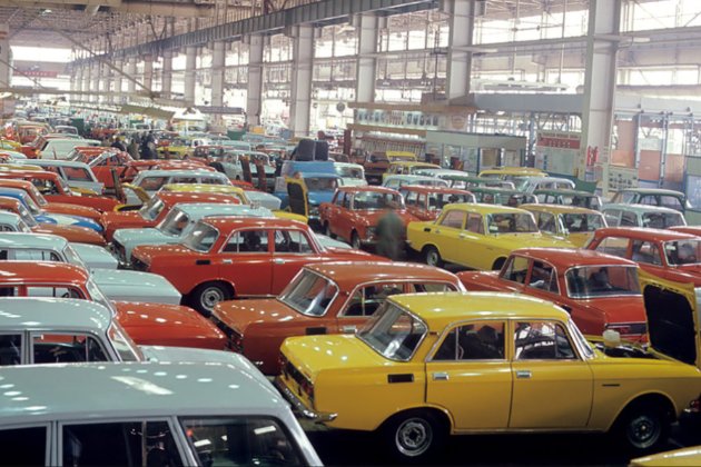 В росії відновлять виробництво автомобілів «Москвич» на заводах Renault