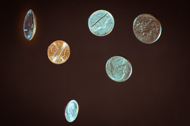 У США випустили монети номіналом $1, присвячені Україні (фото)