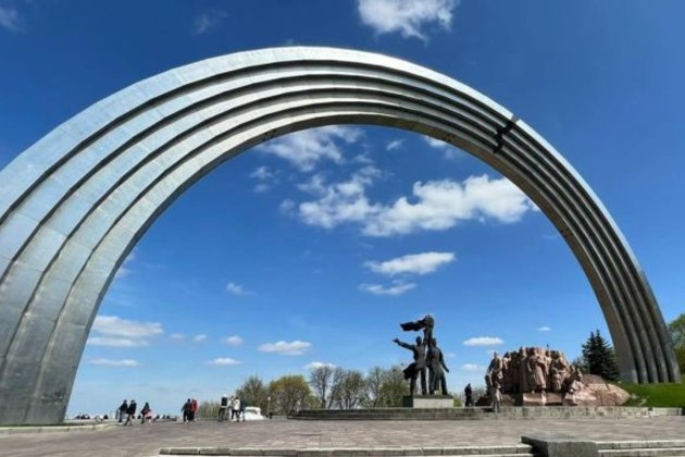 В Києві перейменували арку Дружби народів: якою буде нова назва