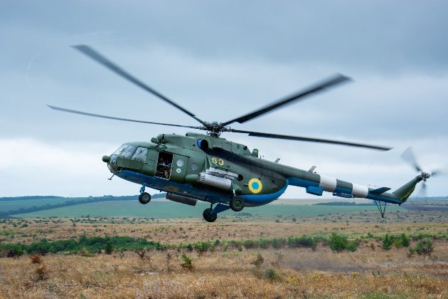 «Усі поставки пройшли успішно»: Буданов розповів, як українські Мі-8 літали в оточений Маріуполь 