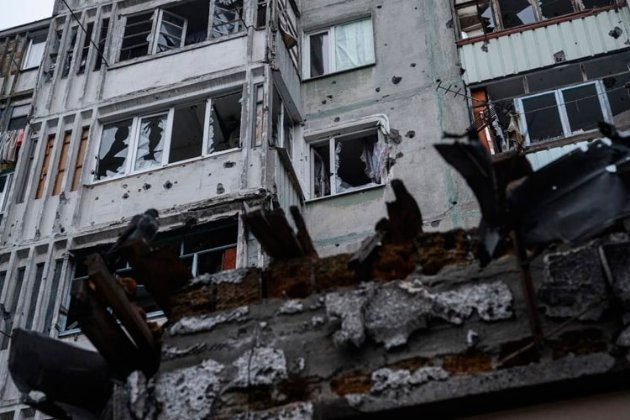 За минулу добу російська армія обстріляла Херсонщину 98 разів і вбила 23 людини