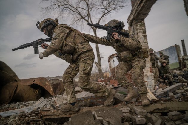 Під Бахмутом різко зменшилася кількість бойових зіткнень — Міноборони