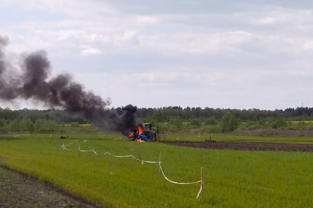 На Рівненщині тракторист проігнорував попередження і підірвався на міні (фото)