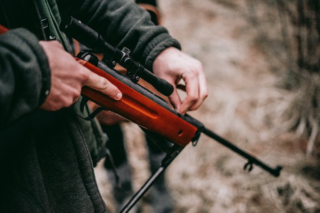 Очільник МВС озвучив свою позицію щодо легалізації зброї в Україні