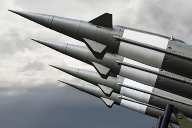 США знищать усі позиції росіян в Україні, якщо ті застосують ядерну зброю — МЗС Польщі