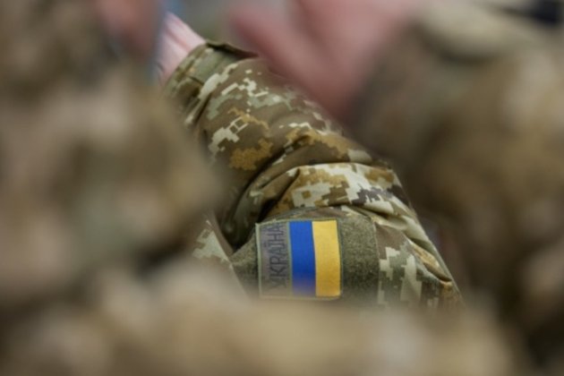 Зеленський призначив нових командувачів ССО і Сил підтримки ЗСУ (фото)