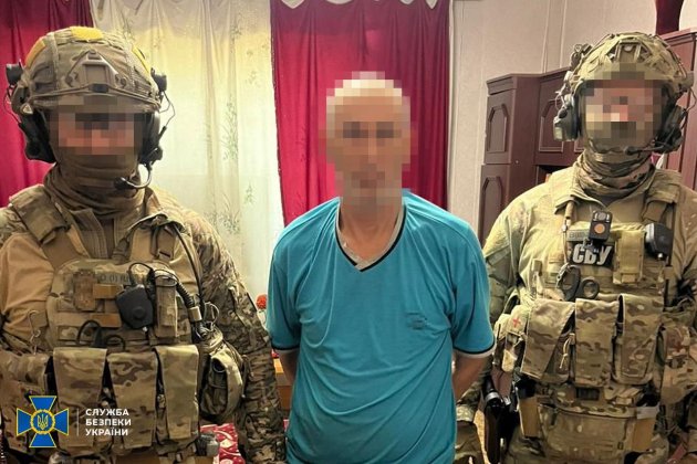 СБУ затримала коригувальників удару «Іскандерами» по багатоповерхівці у Покровську (фото)
