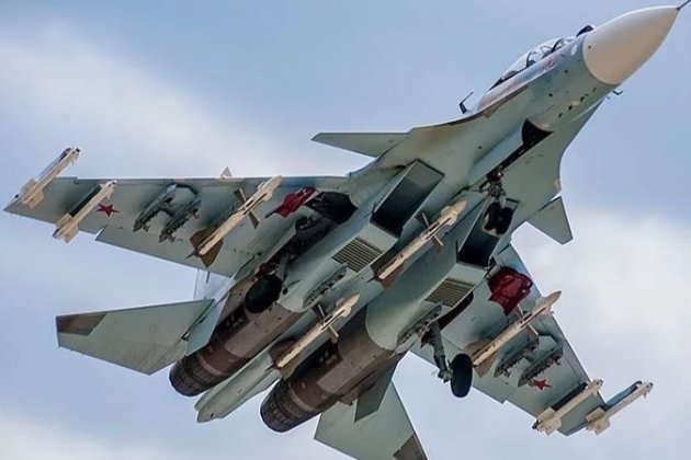 Вперше у світі воїни ГУР ударом з морського дрона Magura знищили російський винищувач Су-30