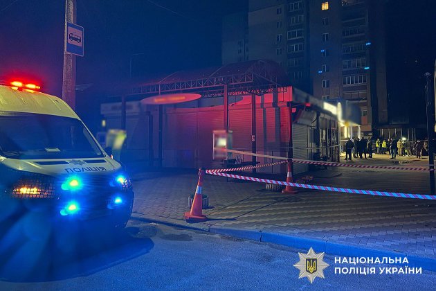 У Житомирі чоловік кинув гранату в людей біля супермаркету: є постраждалі (фото)