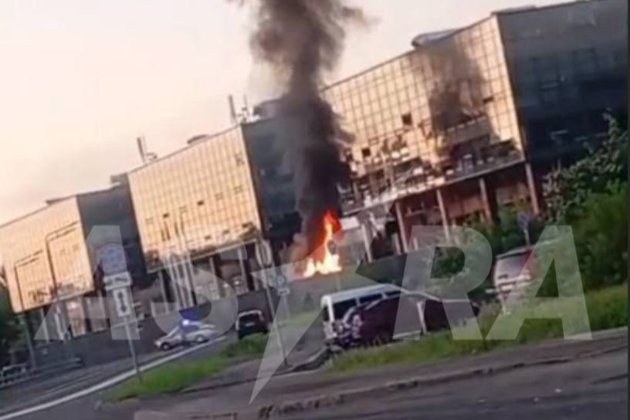Дрони масовано атакували Підмосков'я у рф — уражені декілька підприємств (фото, відео)