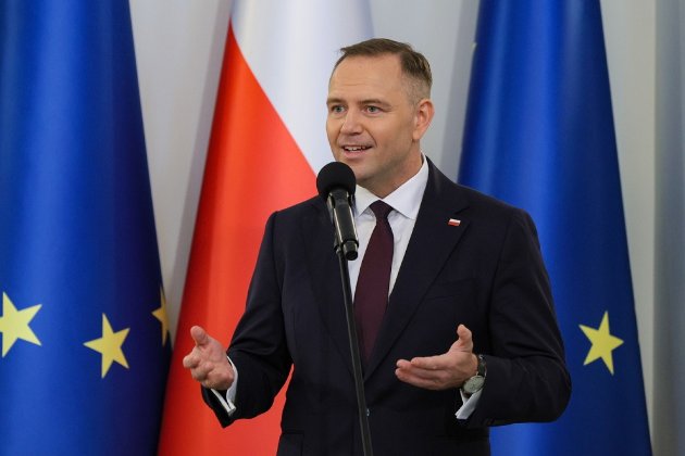 Президент Польщі хоче забрати орден у Зеленського за те, що він назвав підрозділ ССО на честь Героїв УПА 