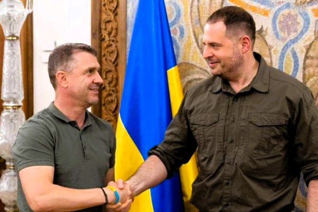 Колишній тренер збірної Сергій Ребров дав на заставу за Андрія Єрмака 30 млн грн 