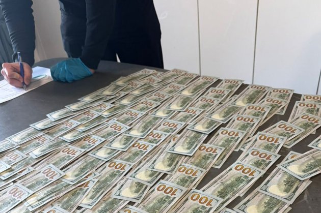 На Київщині викрали 5,3 млн грн на закупівлі генераторів для критичної інфраструктури