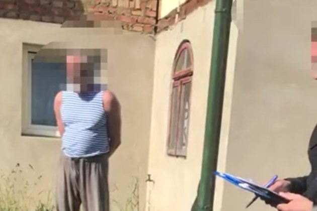 На Львівщині затримали священника, який торгував вогнепальною зброєю