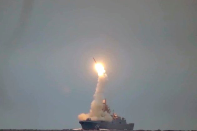 В рф заявили про успішне завершення випробувань надзвукової ракети «Циркон»