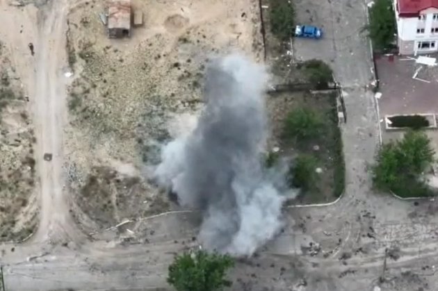 ЗСУ показали, як знищують цілі противника у Сєвєродонецьку (відео)