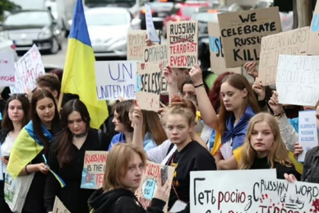«Геть росію з ООН». Біля Офісу міжнародної організації у Києві проходить акція протесту (фото)