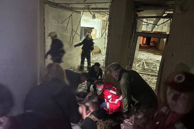 Ракетна атака на Київ: троє загиблих та десять поранених (фото)