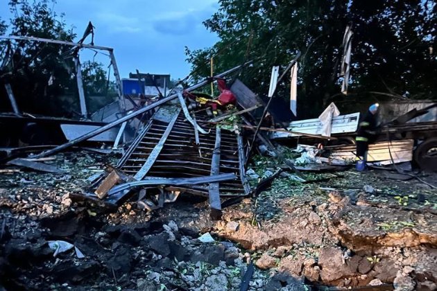 Окупанти вночі атакували передмістя Запоріжжя (фото)