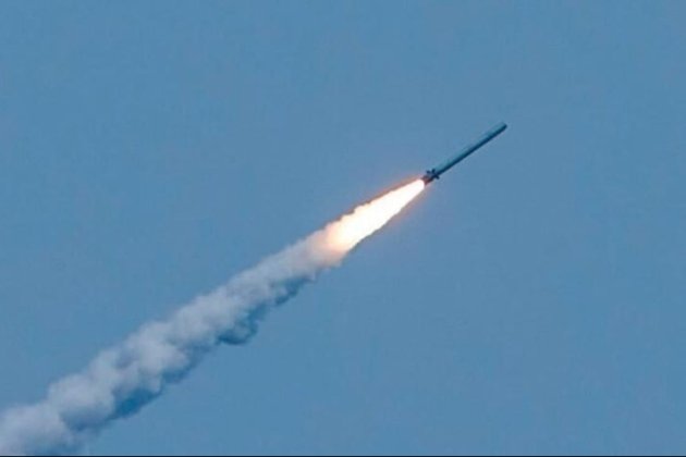 Росіяни вдарили ракетами по базі відпочинку на Харківщині: є жертви серед цивільних